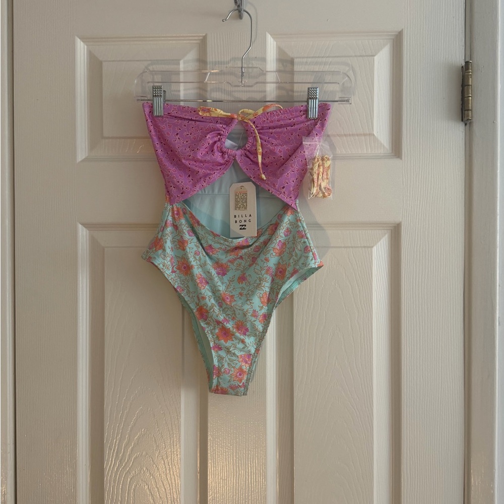 NWT Billabong Floral Mixed Print One Piece Swimsuit